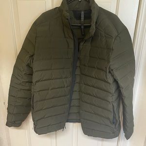 Men’s lululemon navigation down jacket